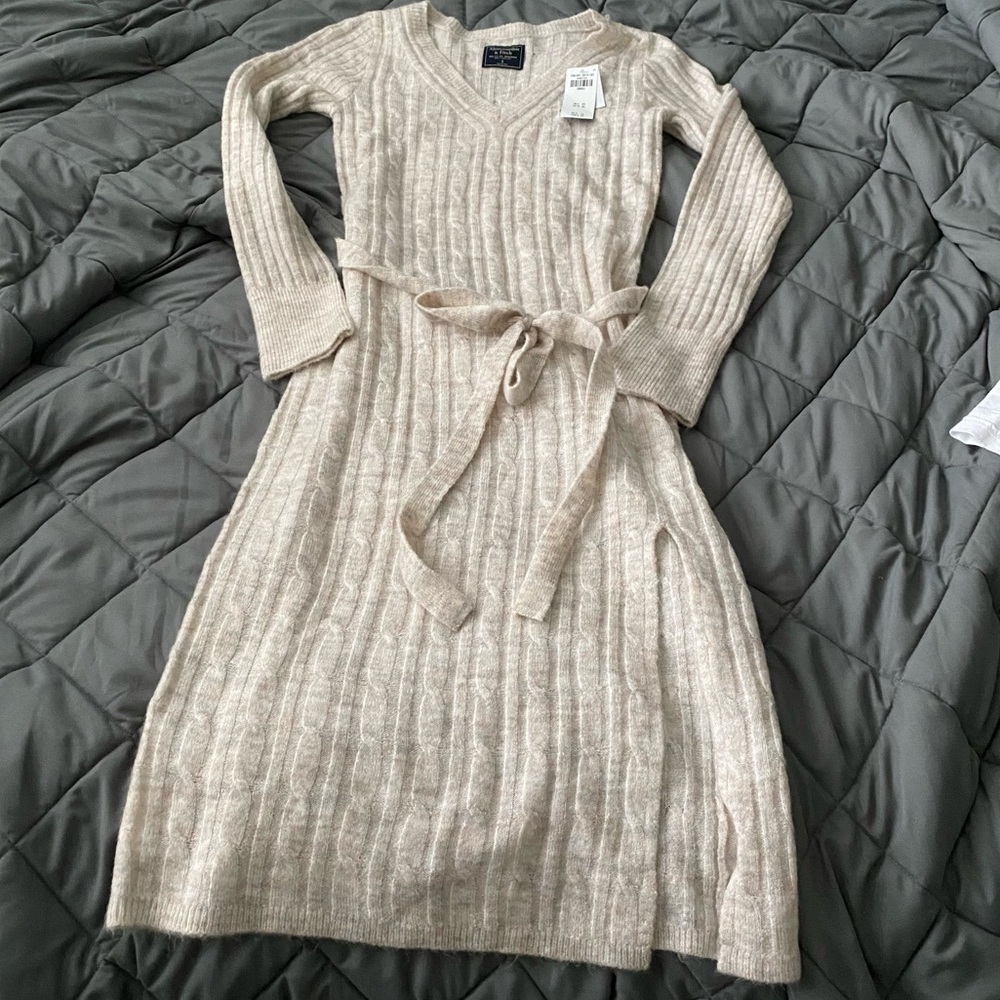 Brand New Abercrombie knit dress